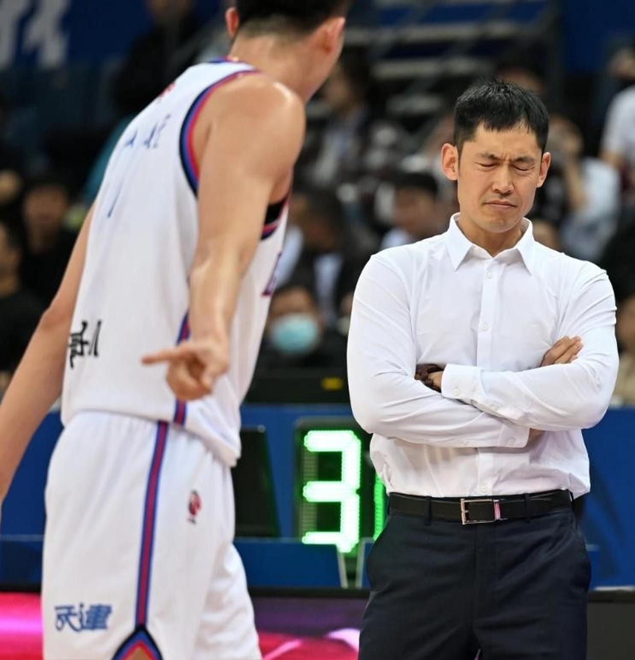 赛后山东男篮备战NBA常规赛,官宣签约细节曝光,管理层满意,高层口径保持一致的简单介绍 赛后山东男篮备战NBA常规赛,官宣签约细节曝光,管理层满意,高层口径保持一致的简单介绍